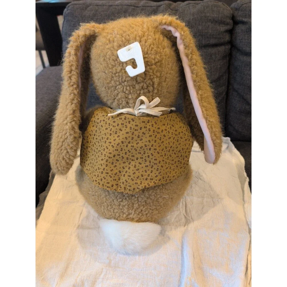 JC Penney Inc. 90s VTG Golden Bear Co. LTD RN 93677 24 Inch Bunny Light Brown